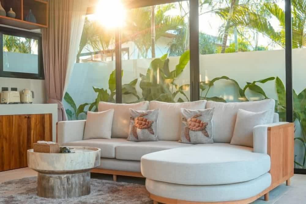 Lek Nana Pool Villa Bophut 2