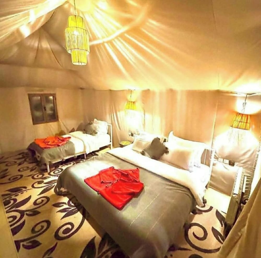 Desert Luxury Camp 1