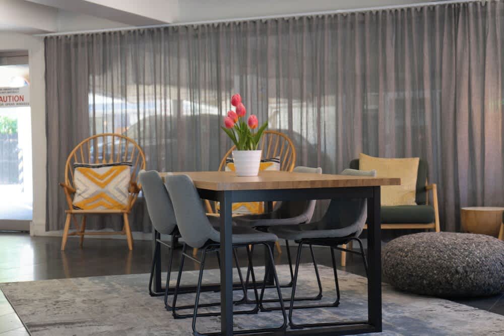 Cosmopolitan Hotel and Apartments 2