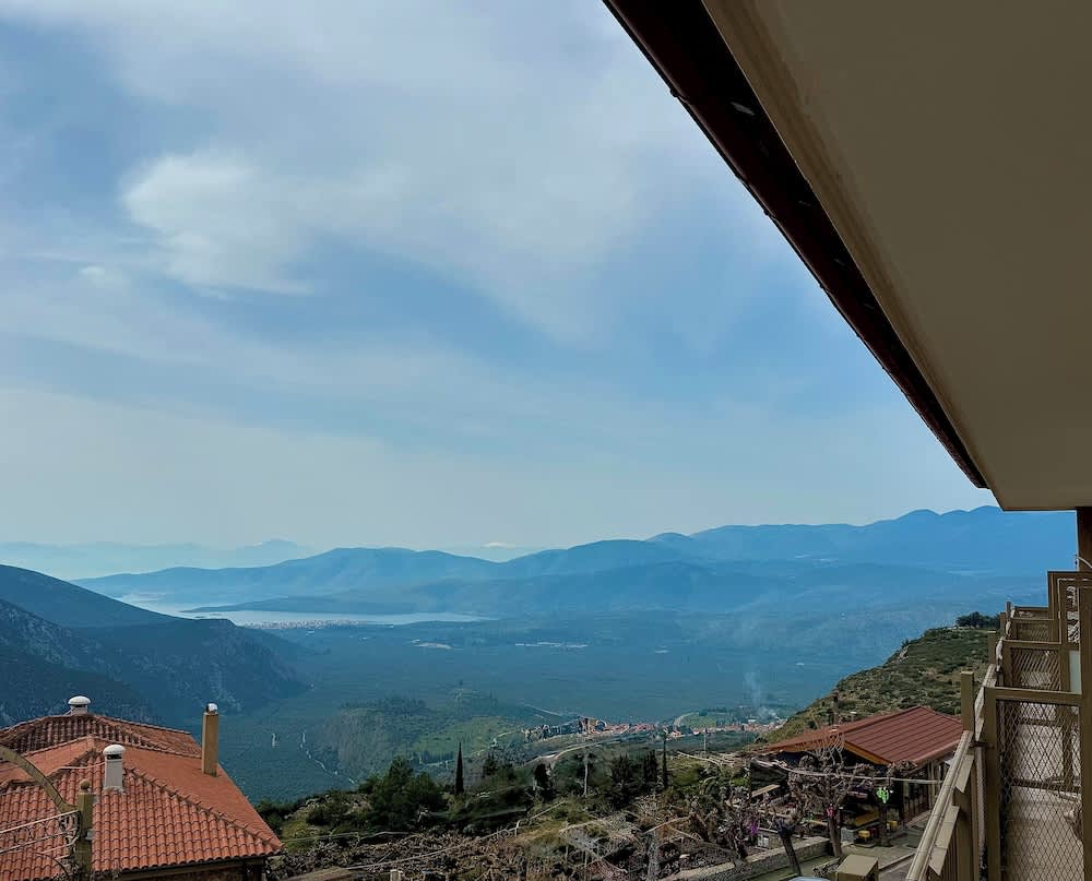 Nidimos Hotel 1