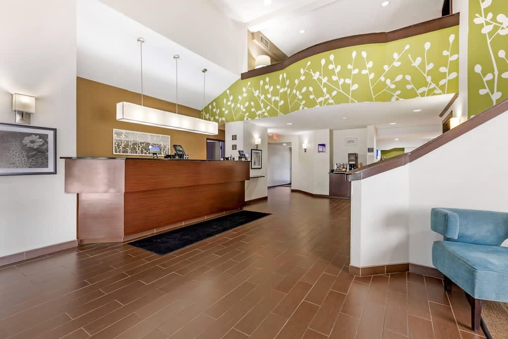 Sleep Inn at Greenville Convention Center 2