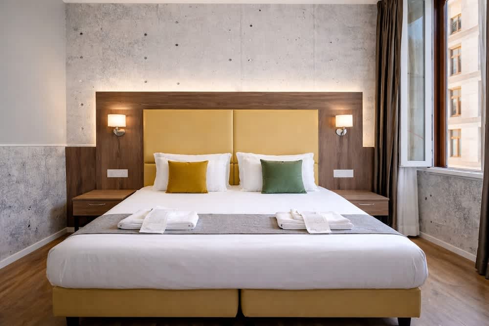 Bramble Luxury Suites 1