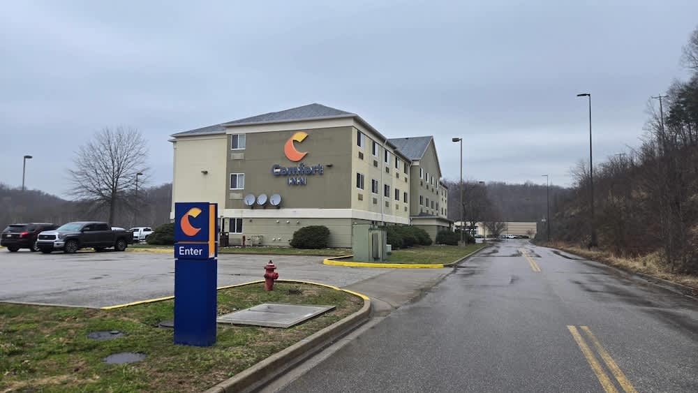 Comfort Inn Barboursville near Huntington Mall area 1