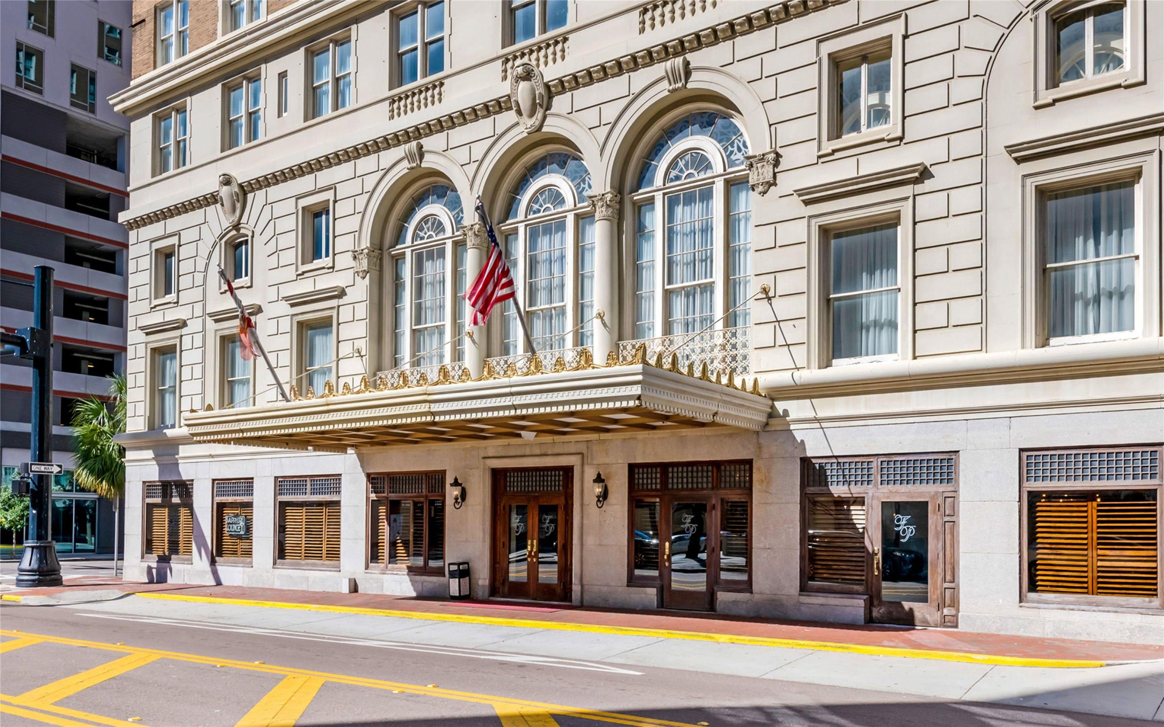 Hotel Flor Tampa Downtown, Tapestry Collection By Hilton 1