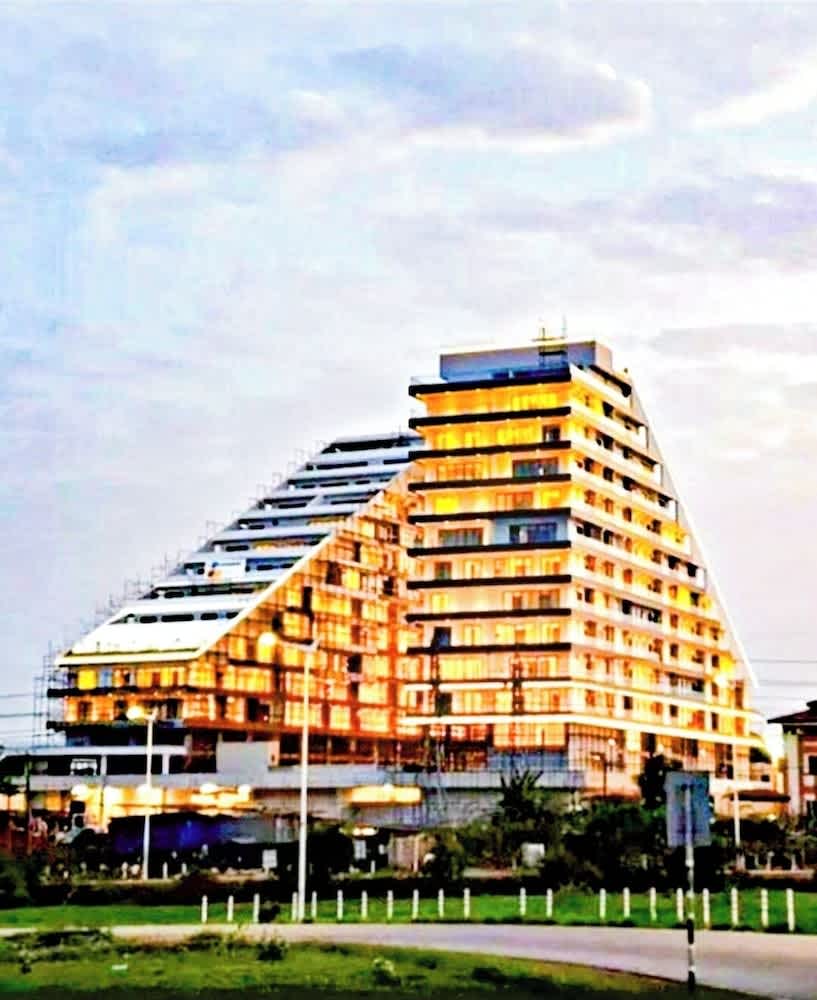 Signature Hotel Apartment Accra Ghana 1