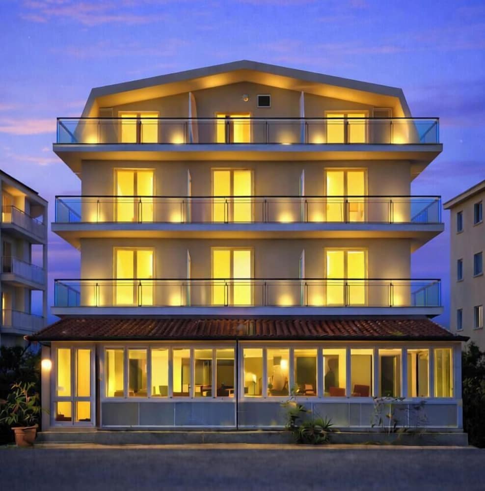Hotel Brezza 1