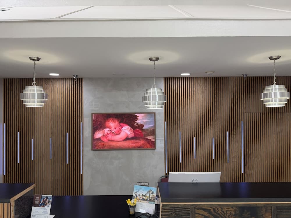Days Inn & Suites by Wyndham Morris I-80 2