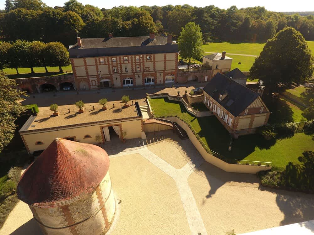 Le Domaine de Montchevreuil 1