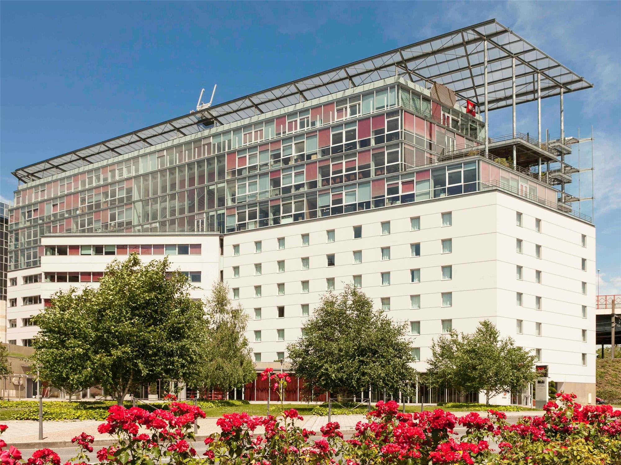 ibis Lyon Caluire Cité Internationale 1