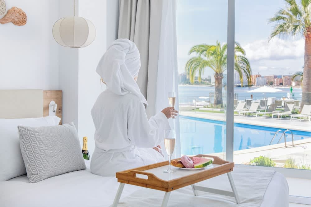 Suites ROC Portonova 2