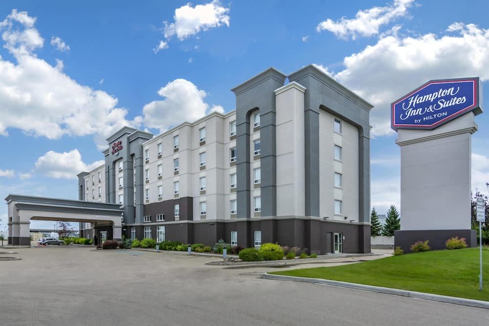 Hampton Inn & Suites by Hilton Edmonton/West 1