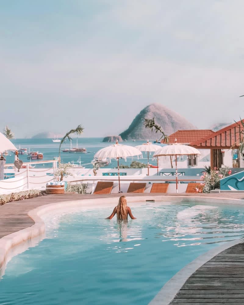 Seaesta Komodo Hotel & Hostel 1