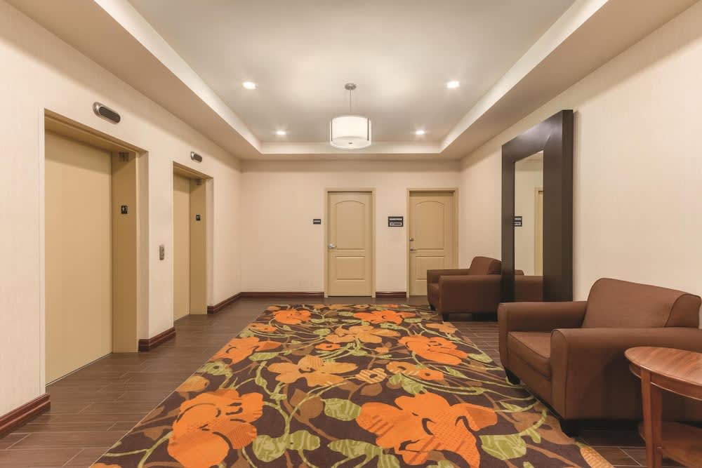 Hampton Inn by Hilton Edmonton/South, Alberta, Canada 2