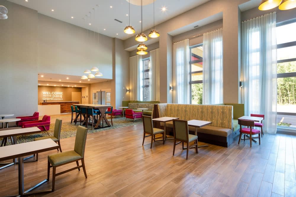 Hampton Inn & Suites Edmonton St. Albert, Ab 2