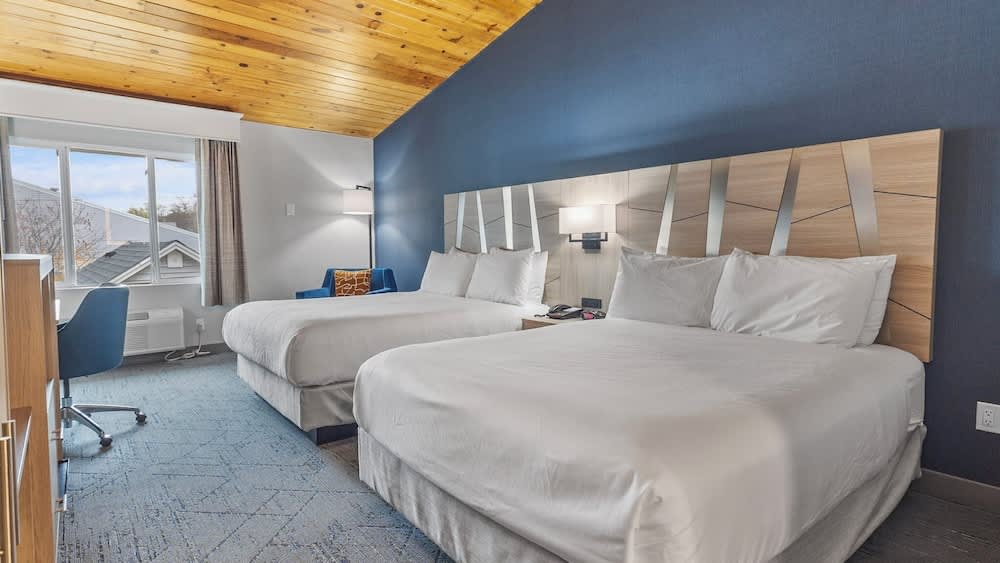 Best Western Plus, The Inn at Hampton 1