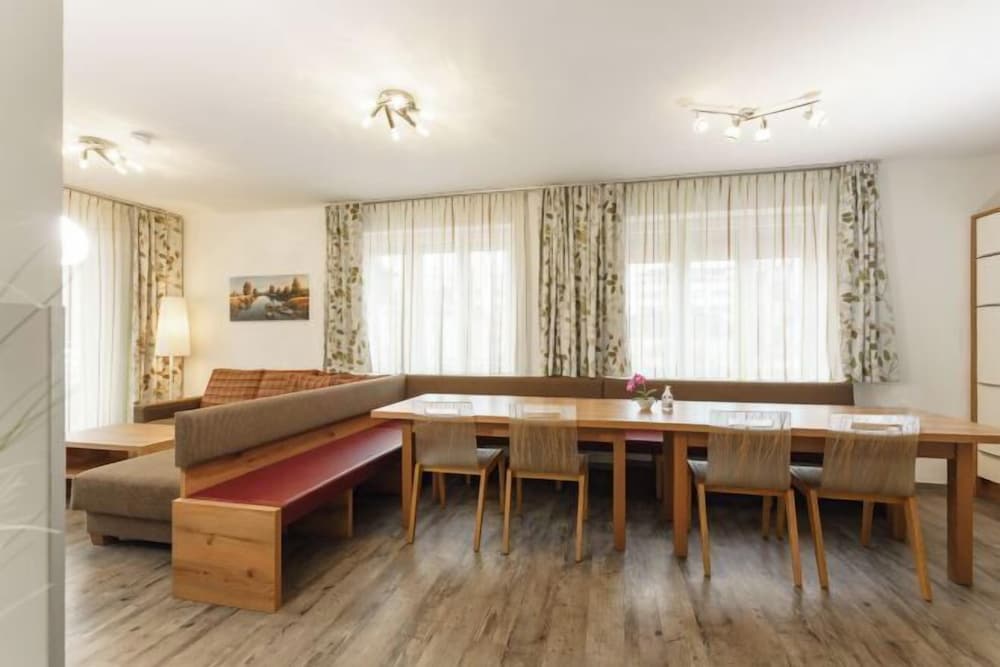 Easyapartments Riverside 1