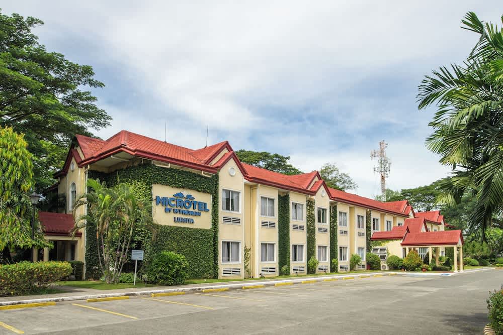 Microtel by Wyndham Tarlac 1