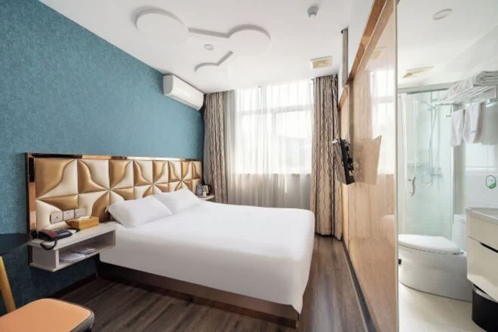 Preferred Hotel (Shanghai Sheshan) 1