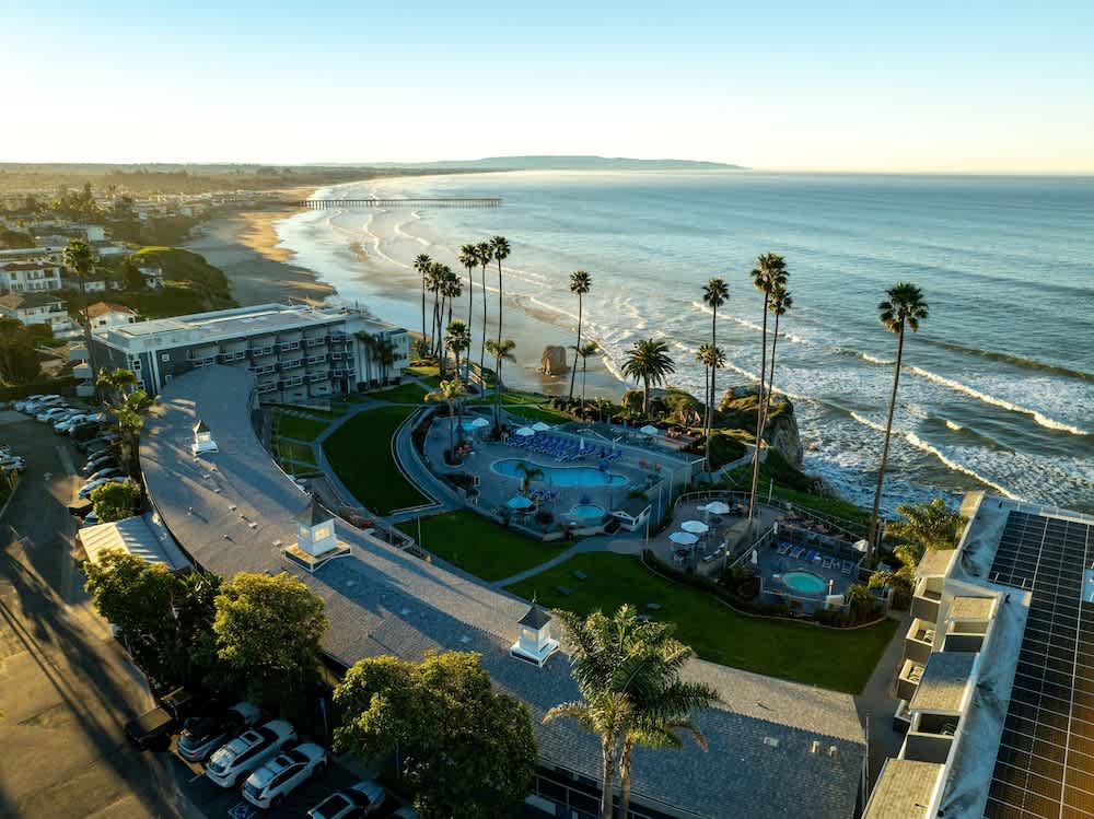 SeaCrest Oceanfront Hotel 1