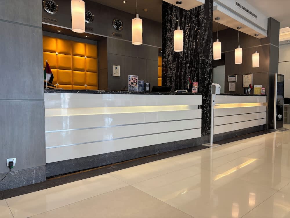 TIME Grand Plaza Hotel, Dubai Airport 2