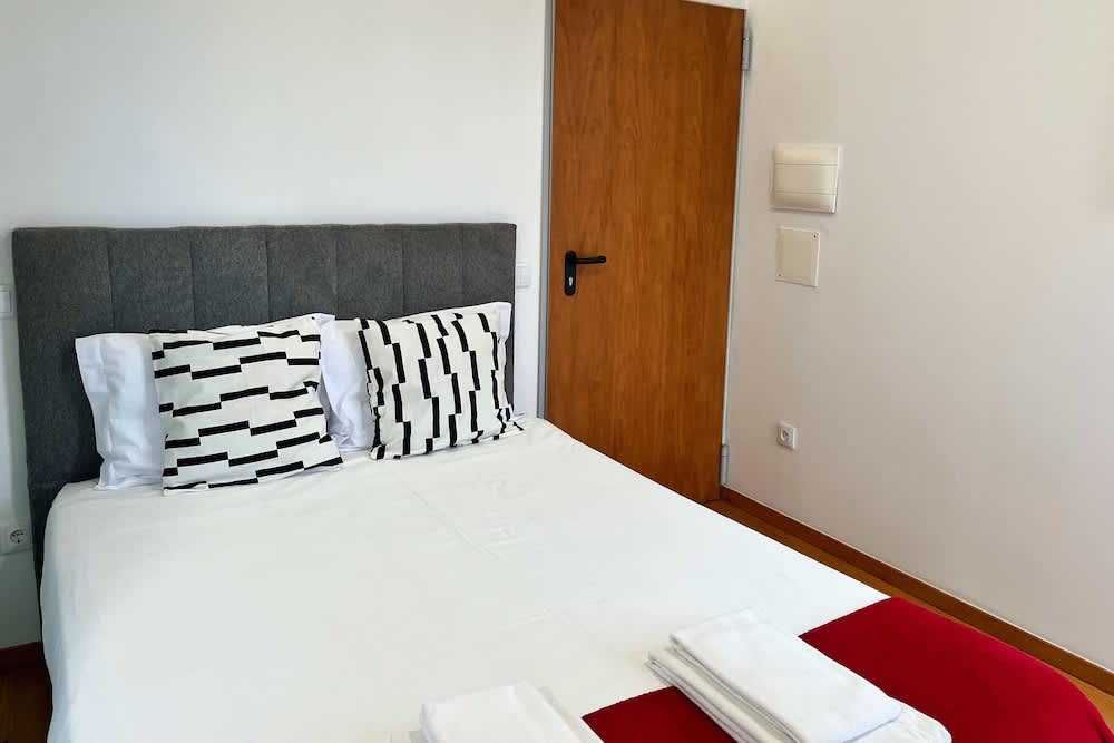 Clérigos Cinema Guesthouse 1