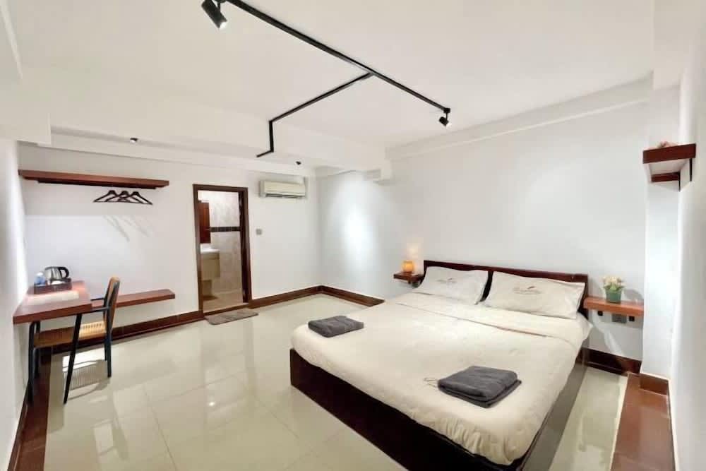 SKY Apartments - 50m to National Museum 1