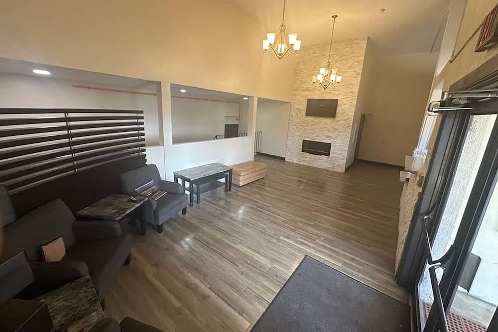 Baymont By Wyndham Bridgeton St Louis 2