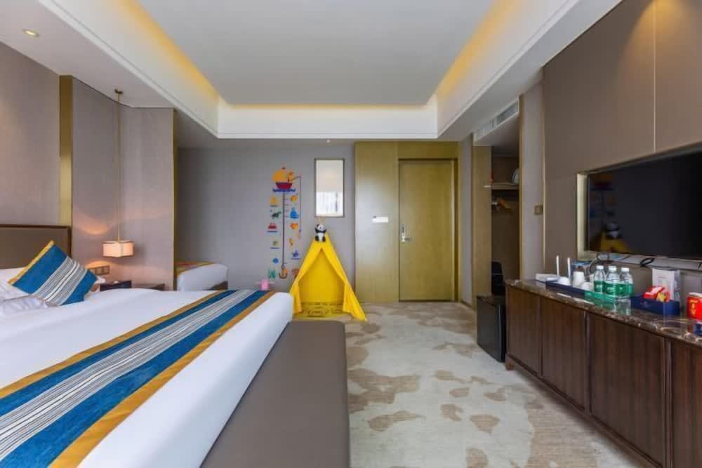 Fontaine Hotel 2