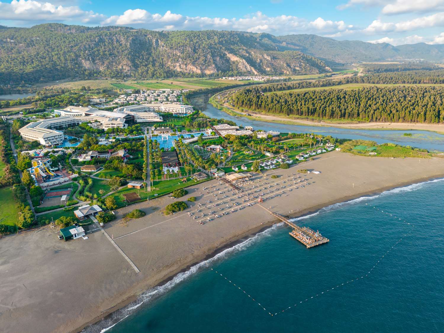 Hilton Dalaman Sarigerme Resort & Spa 1
