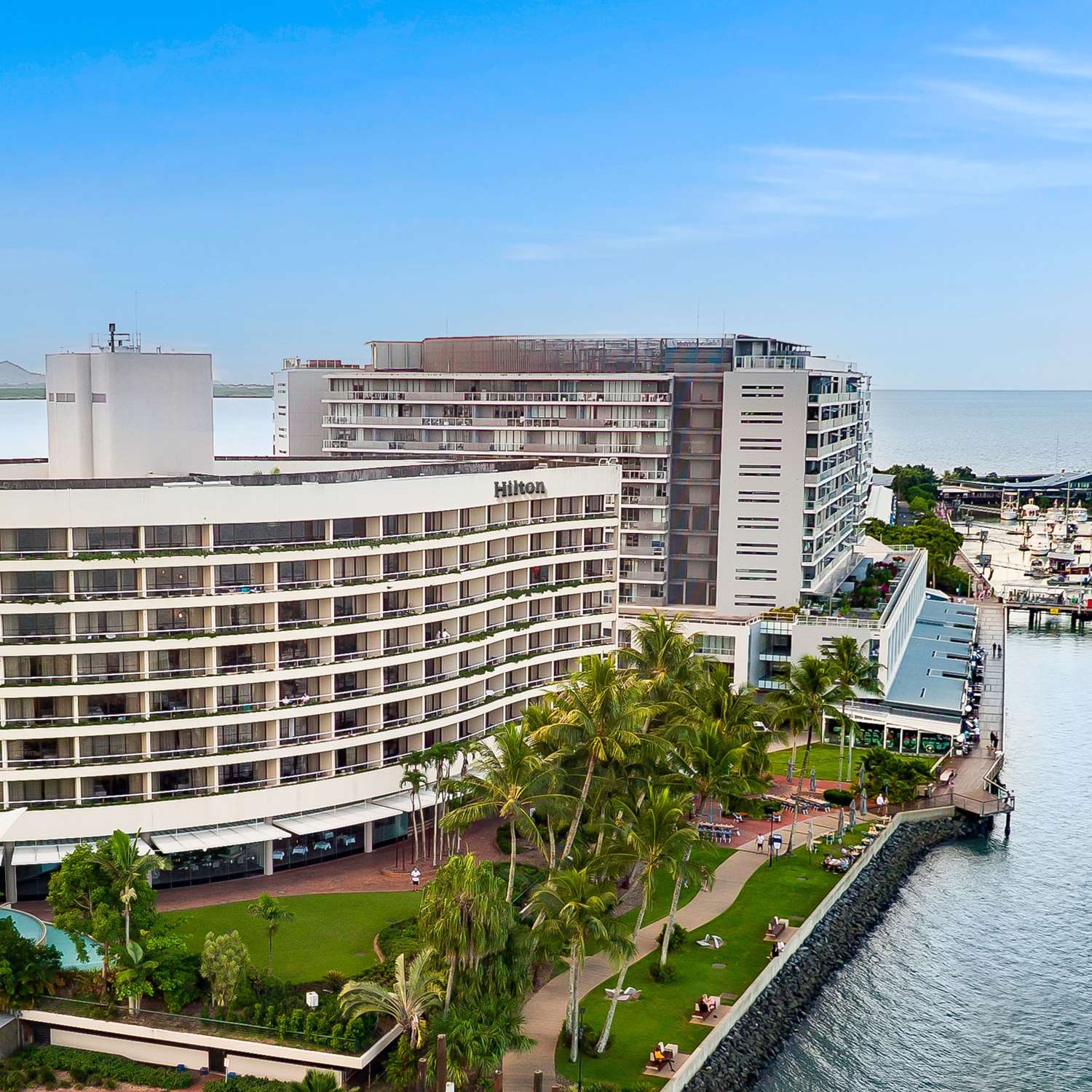 Hilton Cairns 1