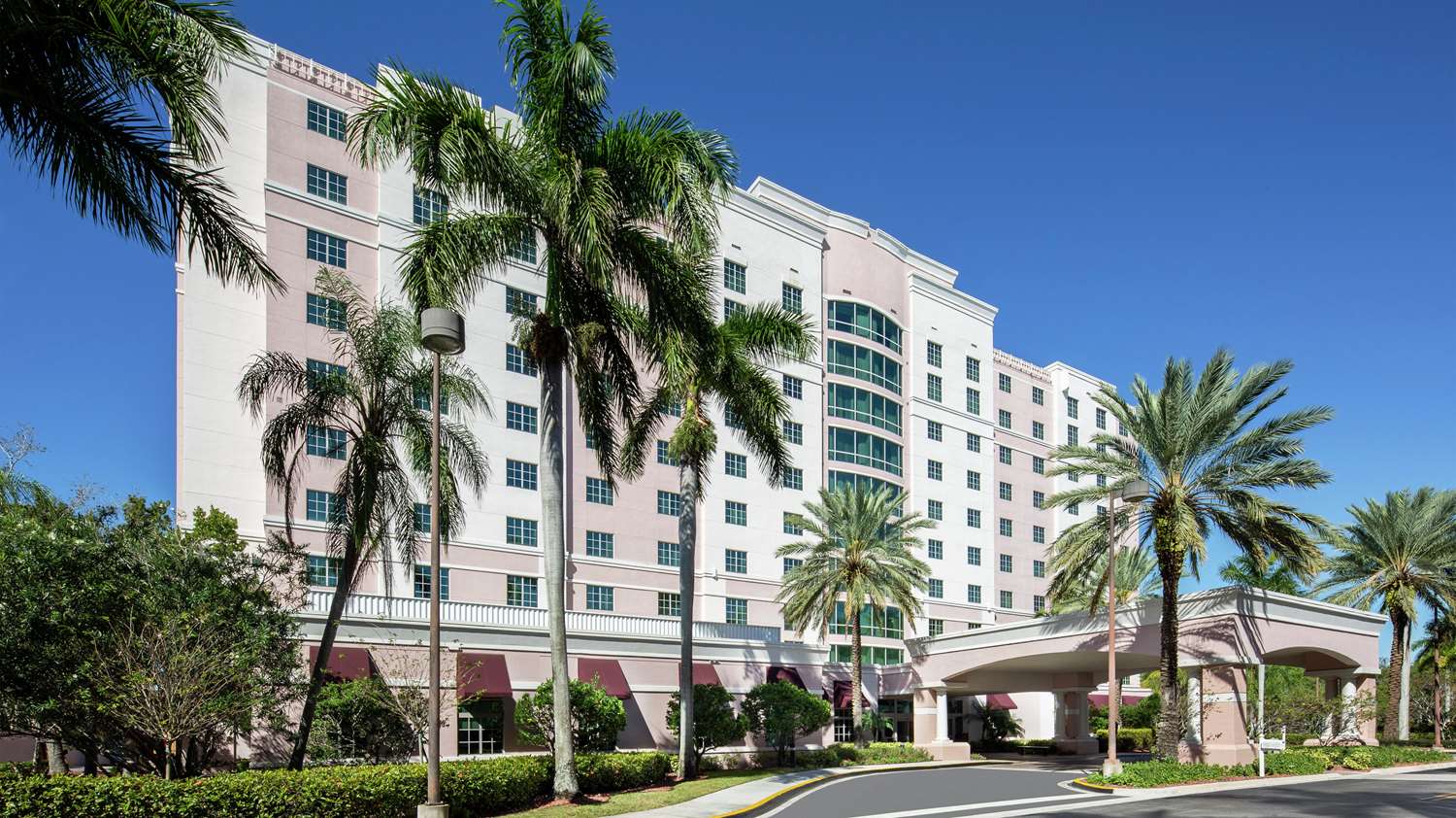 DoubleTree by Hilton Sunrise - Sawgrass Mills 1