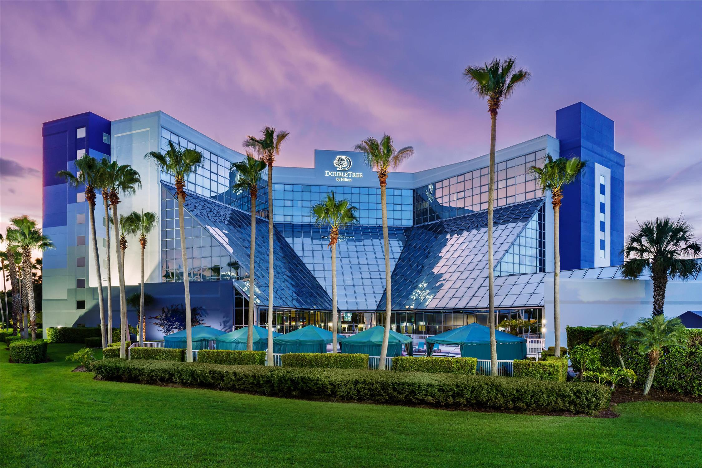 DoubleTree by Hilton Orlando Airport 2