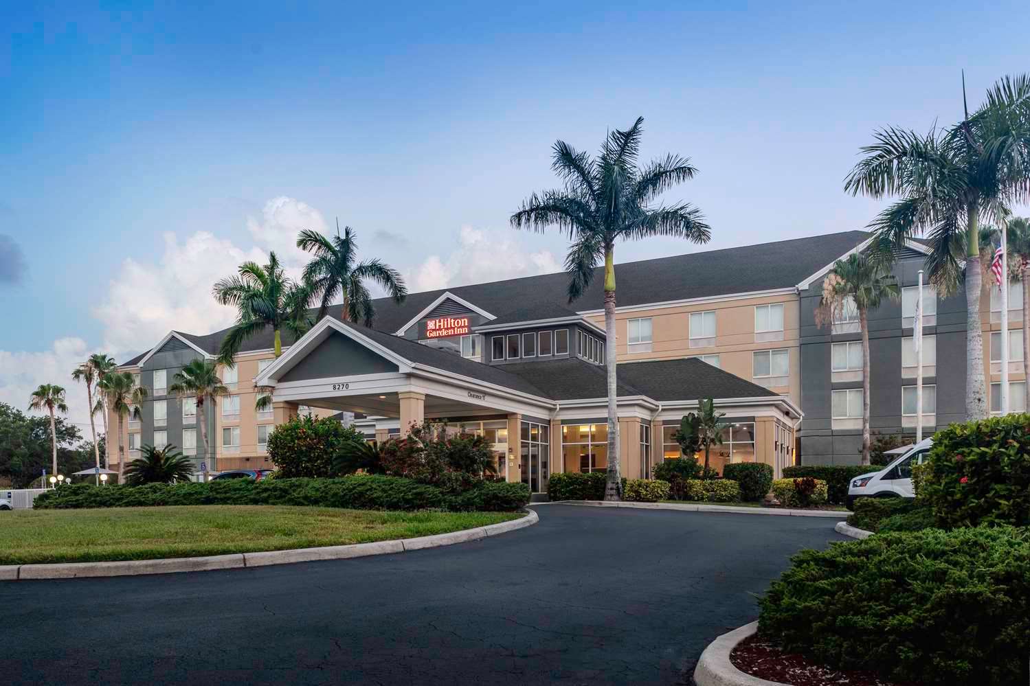 Hilton Garden Inn Sarasota - Bradenton Airport 1