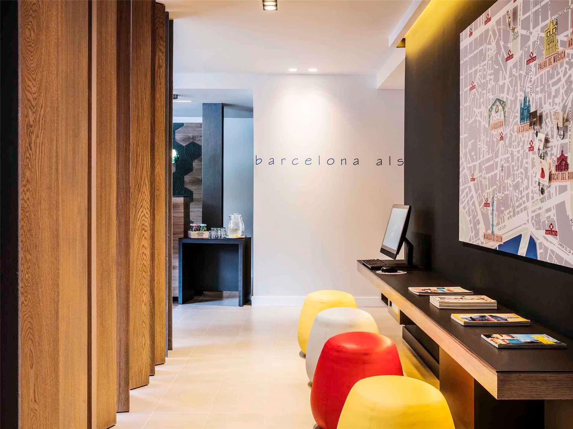 ibis Styles Barcelona Centre 2