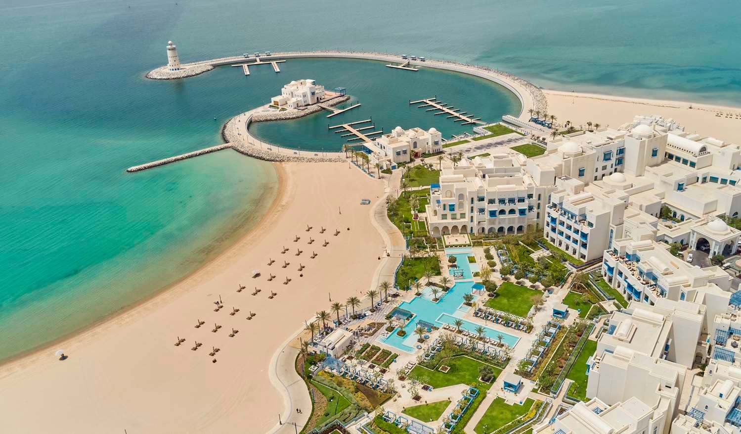 Hilton Salwa Beach Resort and Villas 1