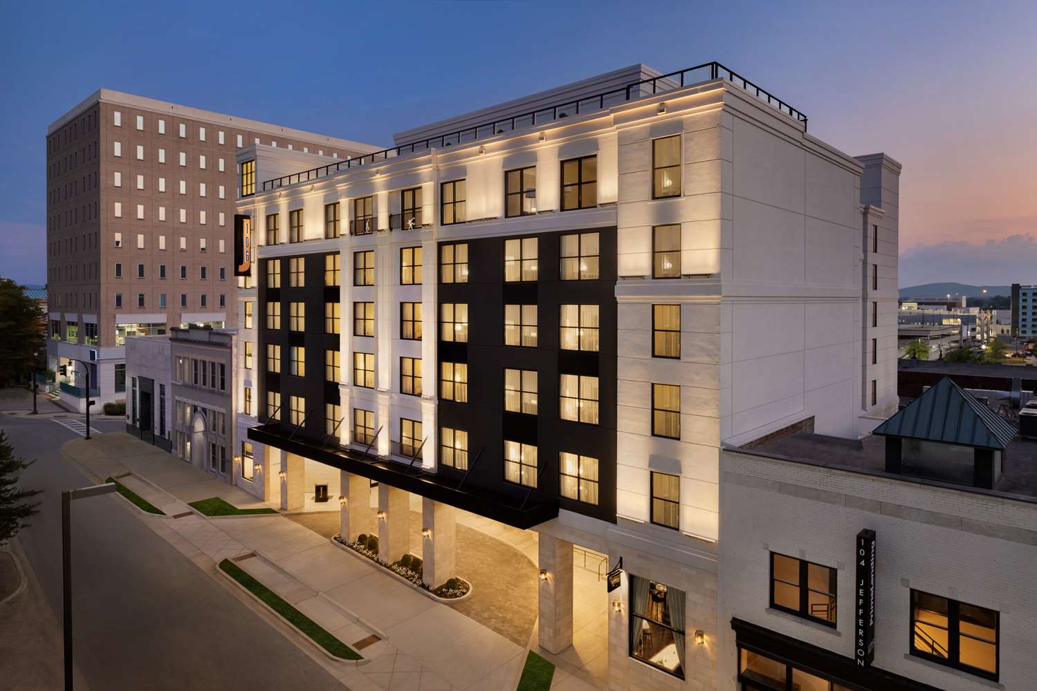 106 Jefferson Huntsville, Curio Collection by Hilton 1