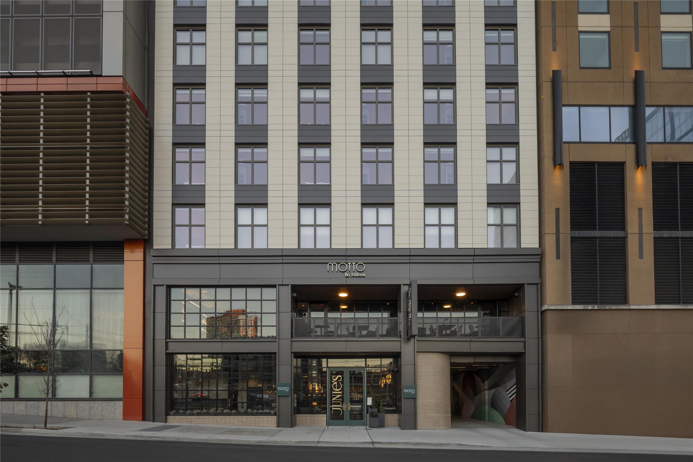 Motto By Hilton Nashville Downtown 1
