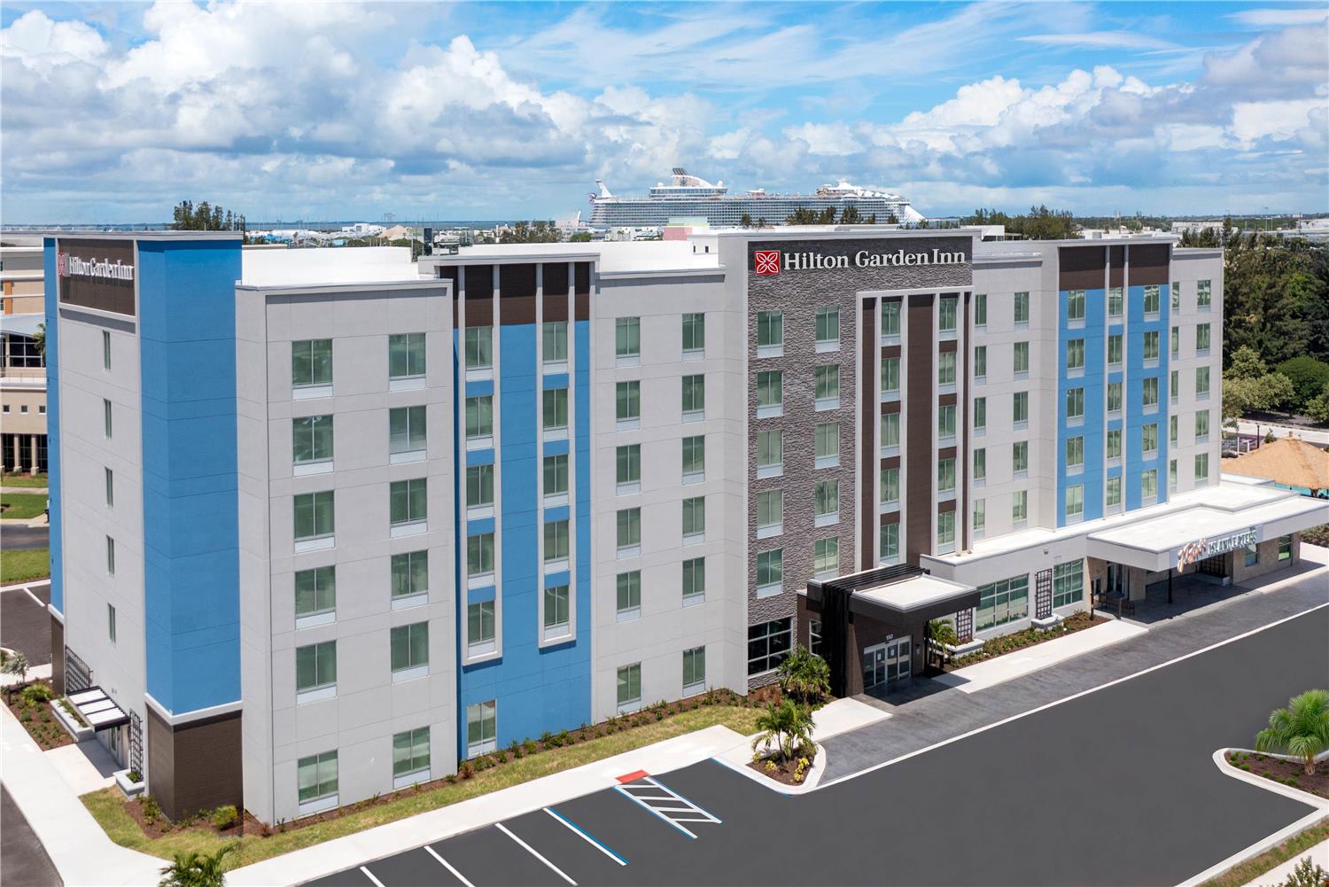 Hilton Garden Inn Cape Canaveral Near Cocoa Beach 1
