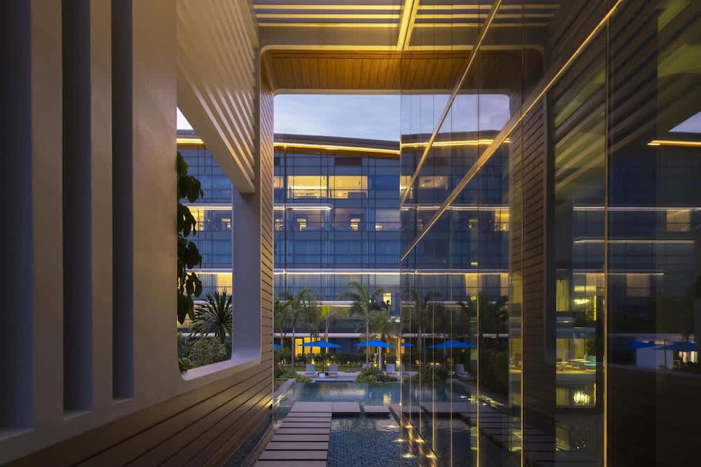 Dusit Thani Laguna Singapore 1