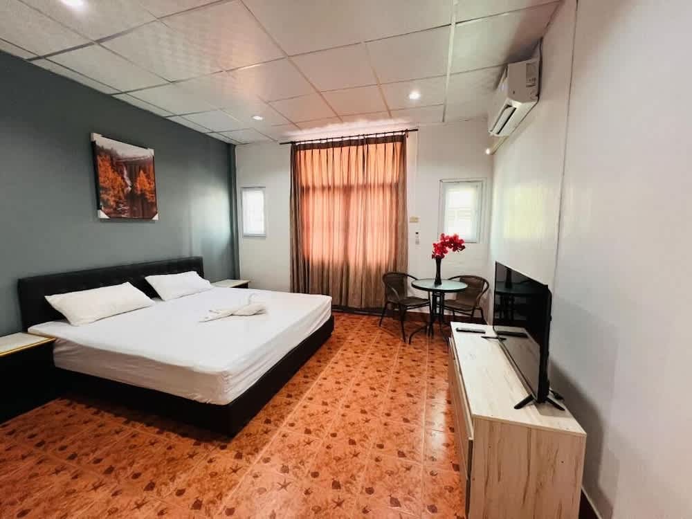 Patong Adventure Hostel 2