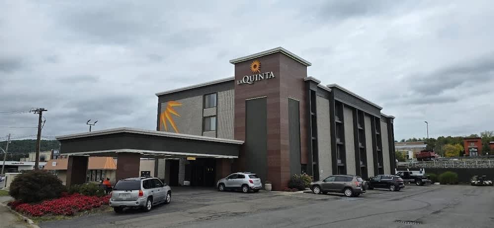 La Quinta Inn by Wyndham Binghamton - Johnson City 1