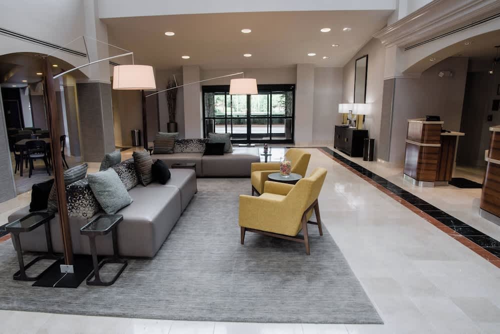 Courtyard by Marriott Hickory 2