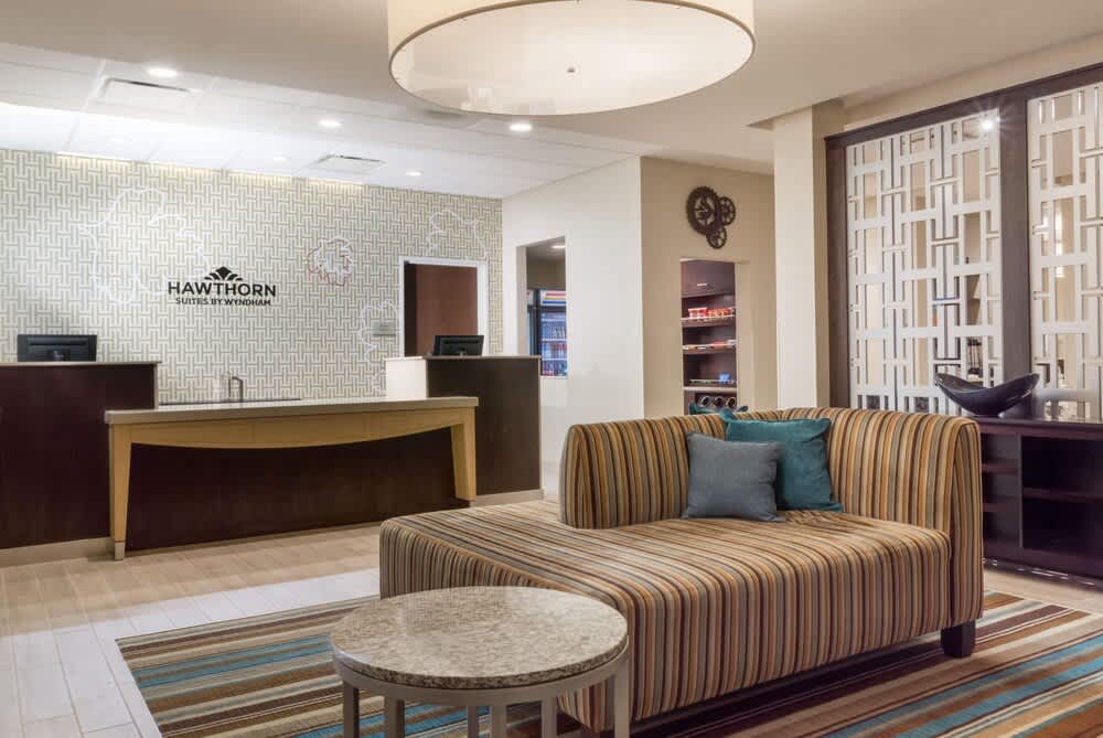 Hawthorn Suites by Wyndham Wheeling at The Highlands 2