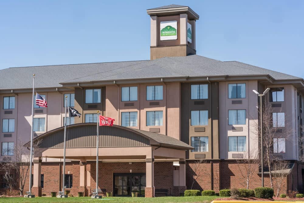 Wingate by Wyndham Bowling Green 1