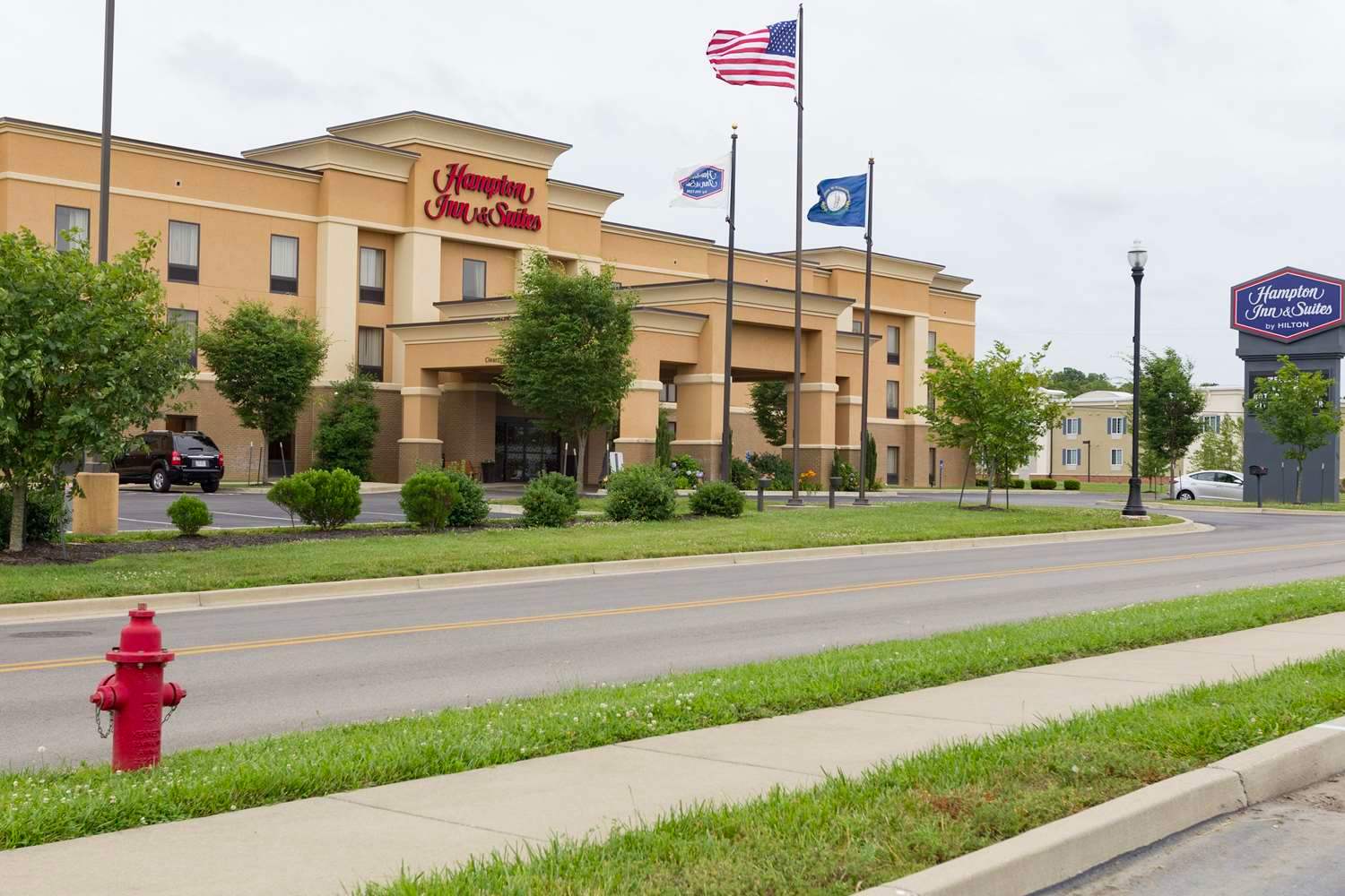 Hampton Inn & Suites Radcliff/Fort Knox 2