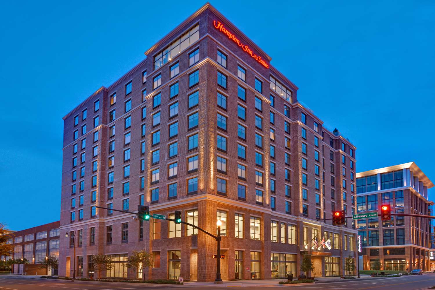Hampton Inn & Suites Nashville Downtown Capitol View, Tn 1