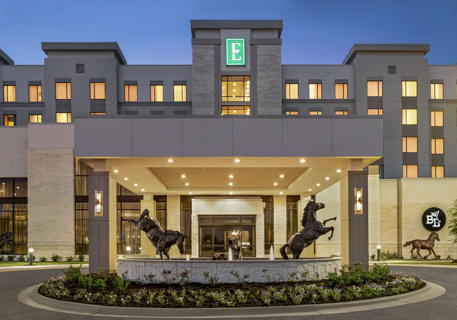 Embassy Suites by Hilton Round Rock 1