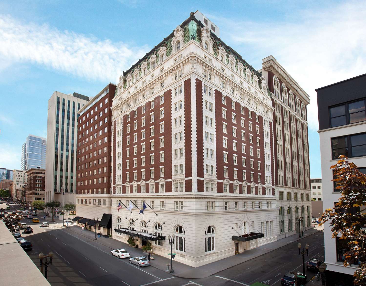 The Benson Portland, Curio Collection by Hilton 1