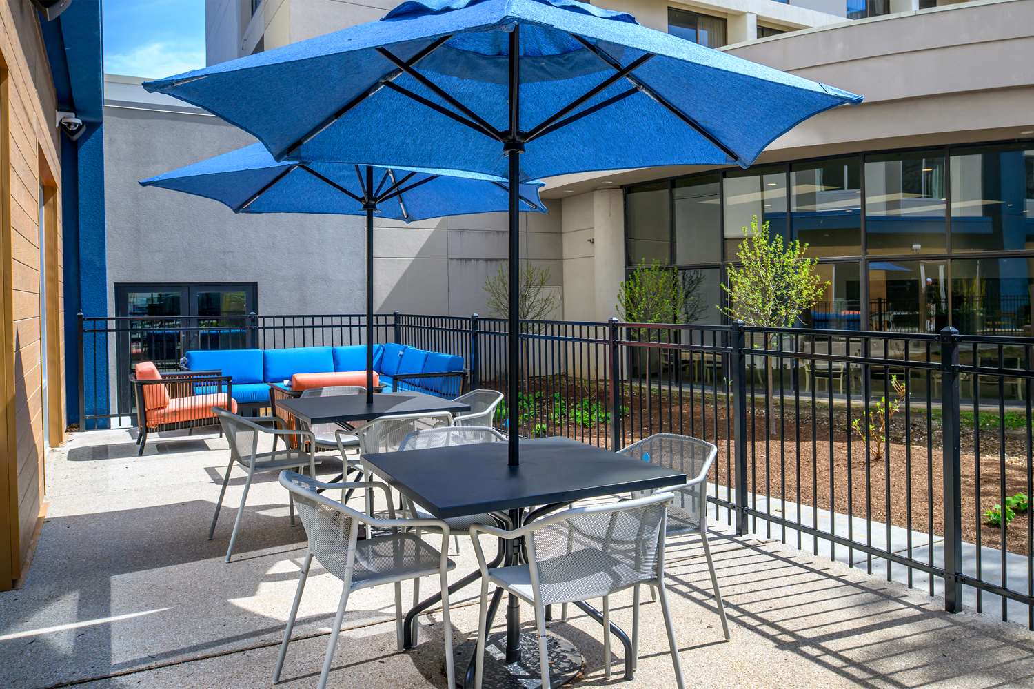 Hampton Inn By Hilton St Louis Airport 2