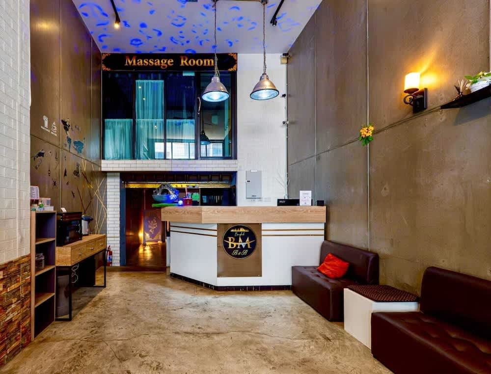BM Loft On Nut & Massage 1